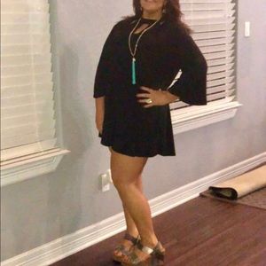 Black romper cute in 2x fits more like 1x